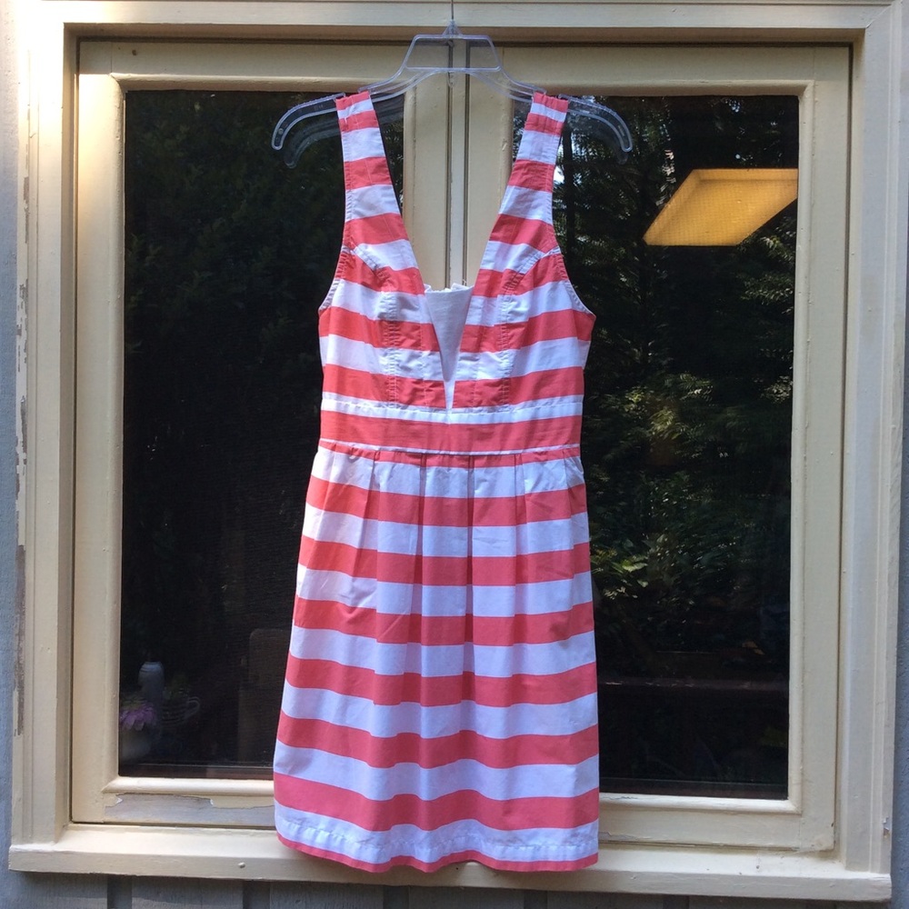 Red camel beach dress with pockets! M